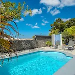 Solsidan Pool, Jacuzzi, A/c 15 Minutes Walking To Marina Rubicon Villa *