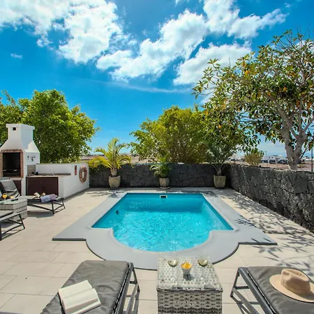 Solsidan Pool, Jacuzzi, A/c 15 Minutes Walking To Marina Rubicon 빌라 *