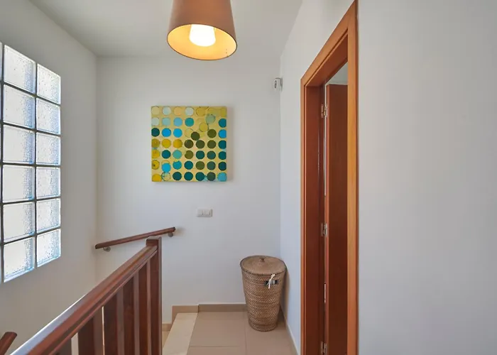 Solsidan Pool, Jacuzzi, A/c 15 Minutes Walking To Marina Rubicon 빌라 플라야블랑카