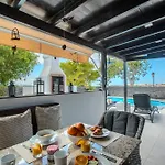 Villa Solsidan Pool, Jacuzzi, A/c 15 Minutes Walking To Marina Rubicon