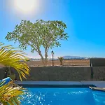Solsidan Pool, Jacuzzi, A/c 15 Minutes Walking To Marina Rubicon Villa Playa Blanca (Lanzarote)