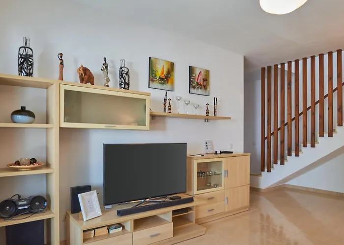 Villa Solsidan Pool, Jacuzzi, A/c 15 Minutes Walking To Marina Rubicon Playa Blanca (Lanzarote)